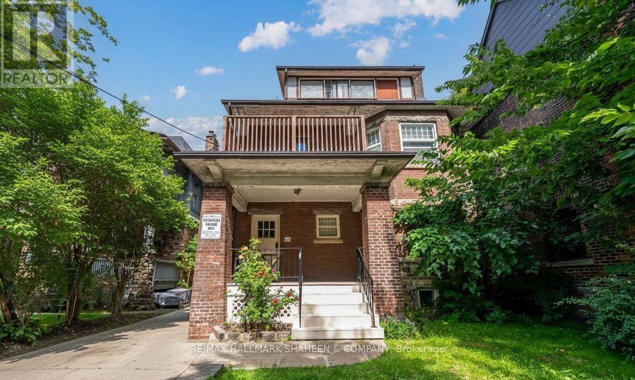 1 - 16 FOXBAR ROAD, Toronto, Ontario