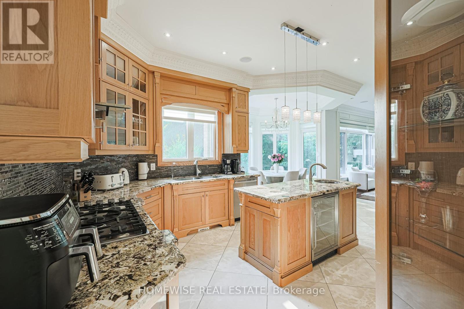 2706 Bayview Avenue, Toronto, Ontario  M2L 1B9 - Photo 12 - C12484470