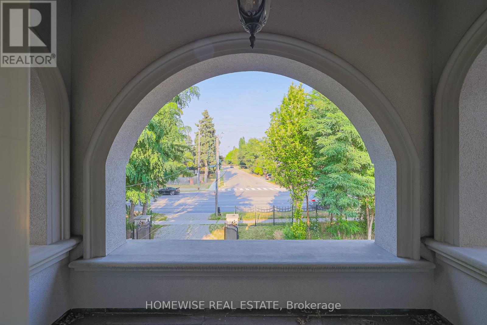 2706 Bayview Avenue, Toronto, Ontario  M2L 1B9 - Photo 25 - C12484470