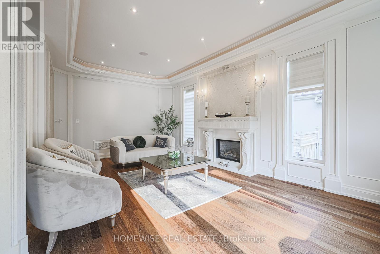 2706 Bayview Avenue, Toronto, Ontario  M2L 1B9 - Photo 9 - C12484470