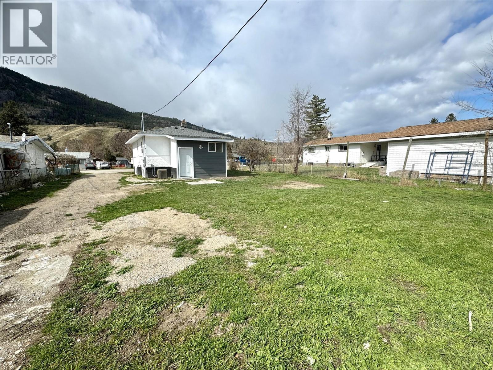 1021 Willow Street, Okanagan Falls, British Columbia  V0H 1R4 - Photo 33 - 10366857