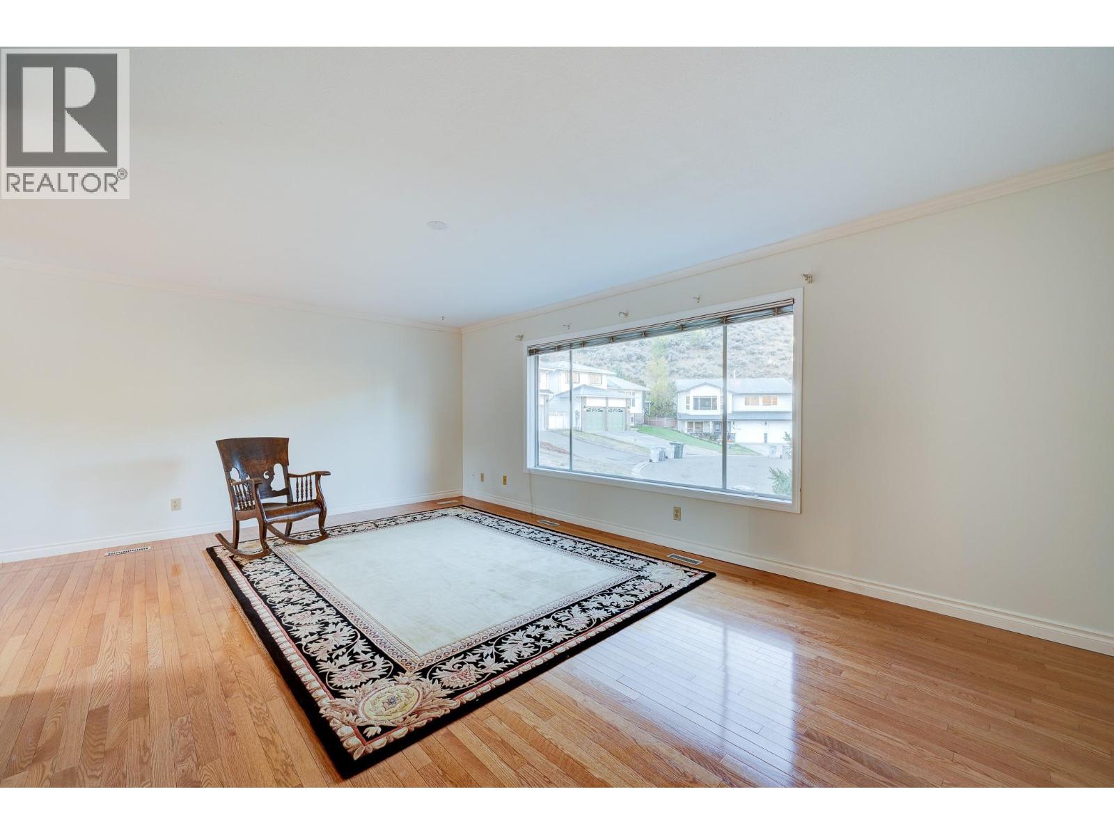 256 Valleyview Place, Kamloops, British Columbia  V2C 6M3 - Photo 4 - 10366540
