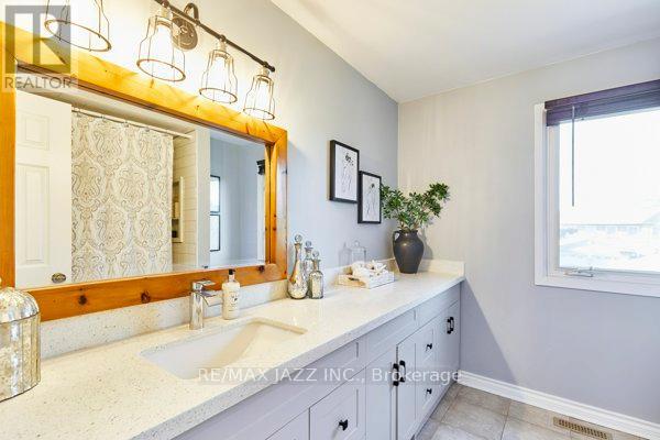 783 Pebble Court, Pickering, Ontario  L1V 3R3 - Photo 30 - E12484539