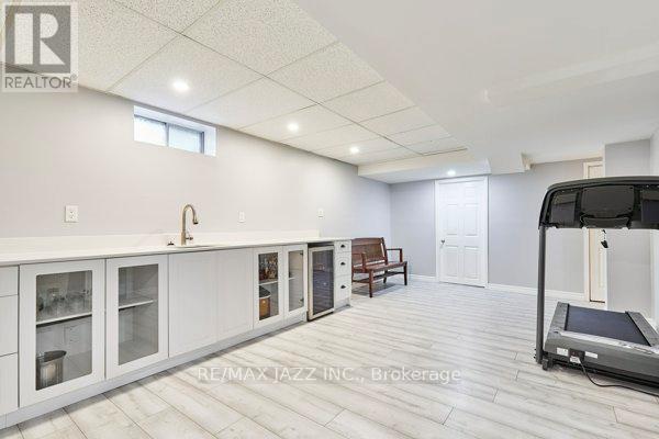 783 Pebble Court, Pickering, Ontario  L1V 3R3 - Photo 35 - E12484539