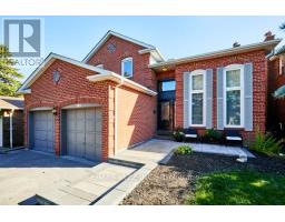 783 PEBBLE COURT, Pickering, Ontario
