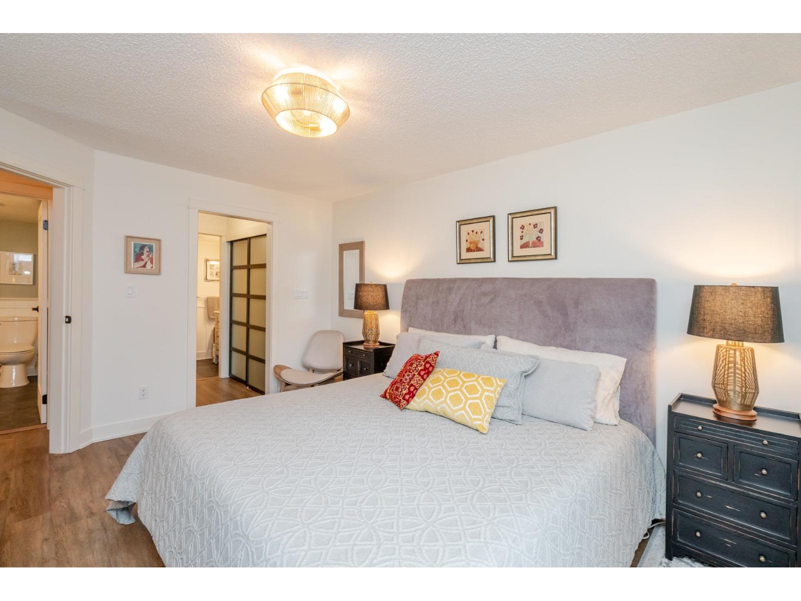 211 1280 Fir Street, Surrey, British Columbia  V4B 4B1 - Photo 25 - R3061588