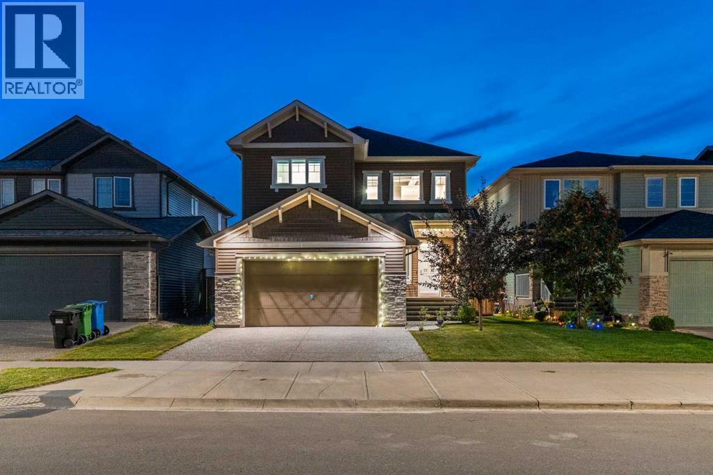 562 Silverado Boulevard SW, Calgary, Alberta
