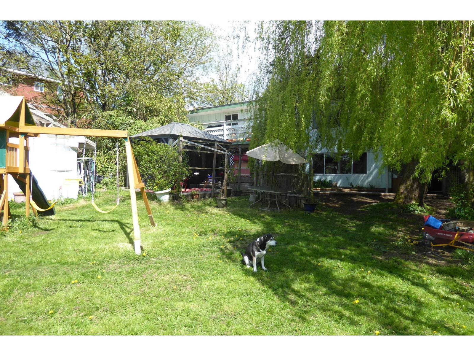 5471 184 Street, Surrey, British Columbia  V3S 1E1 - Photo 3 - R3062153