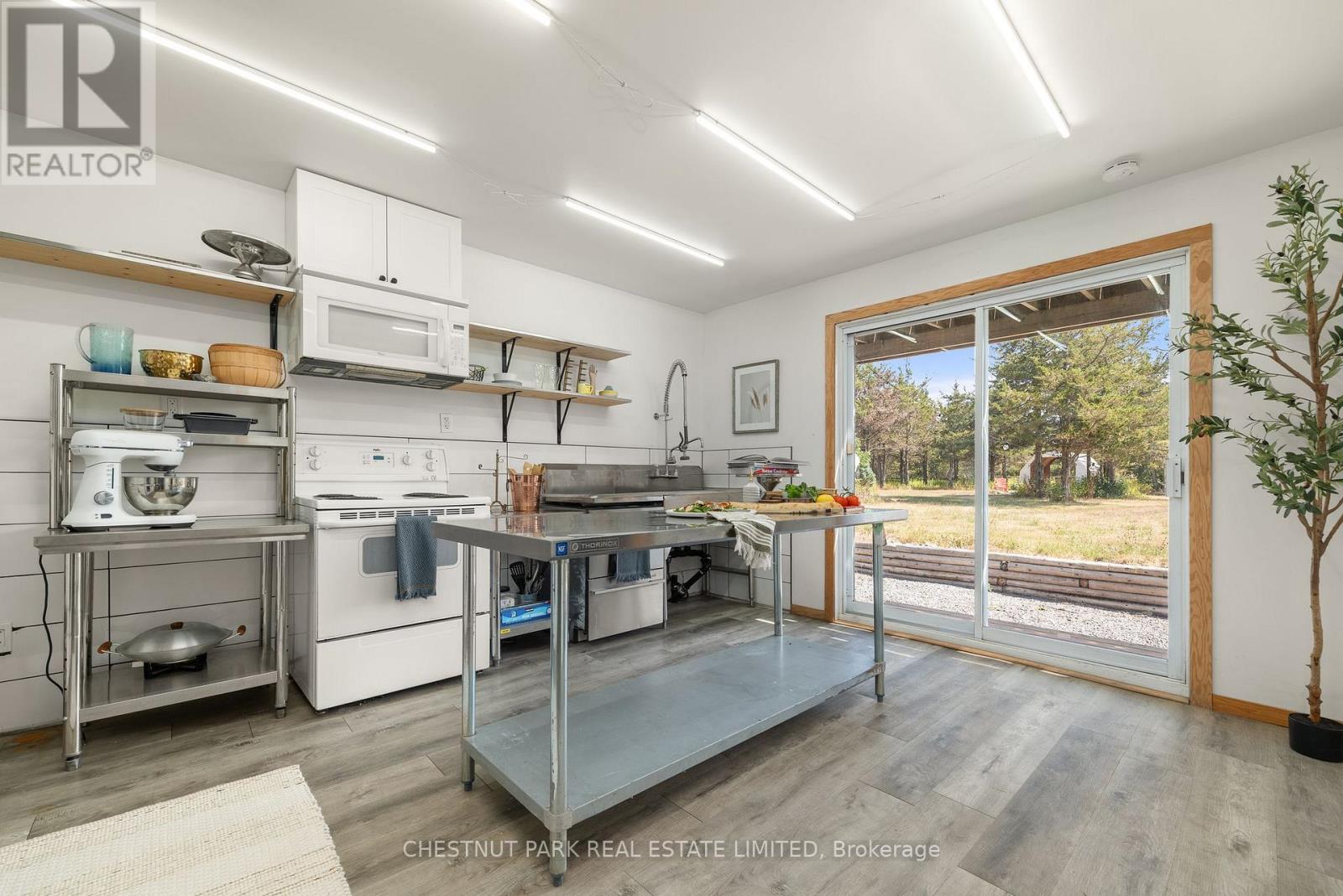 62 Mitchells Crossroad, Prince Edward County (North Marysburg Ward), Ontario  K0K 2T0 - Photo 29 - X12484506