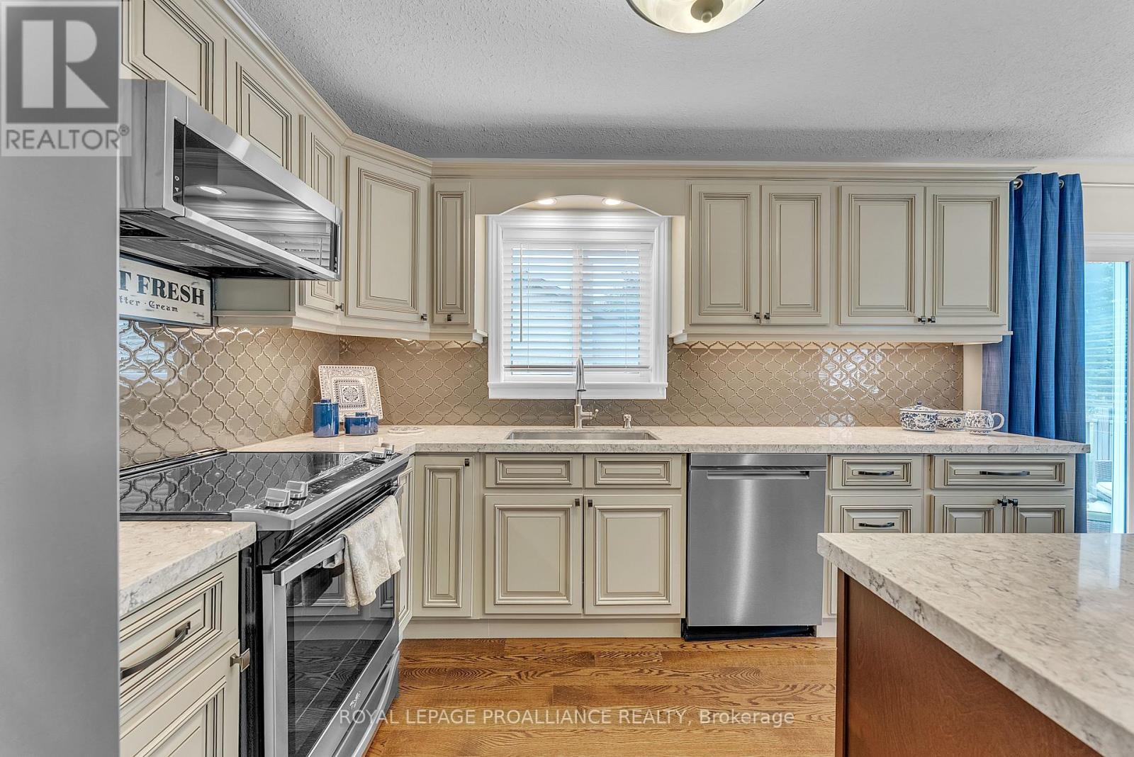 21859 Loyalist Parkway, Quinte West, Ontario  K0K 1L0 - Photo 18 - X12484536