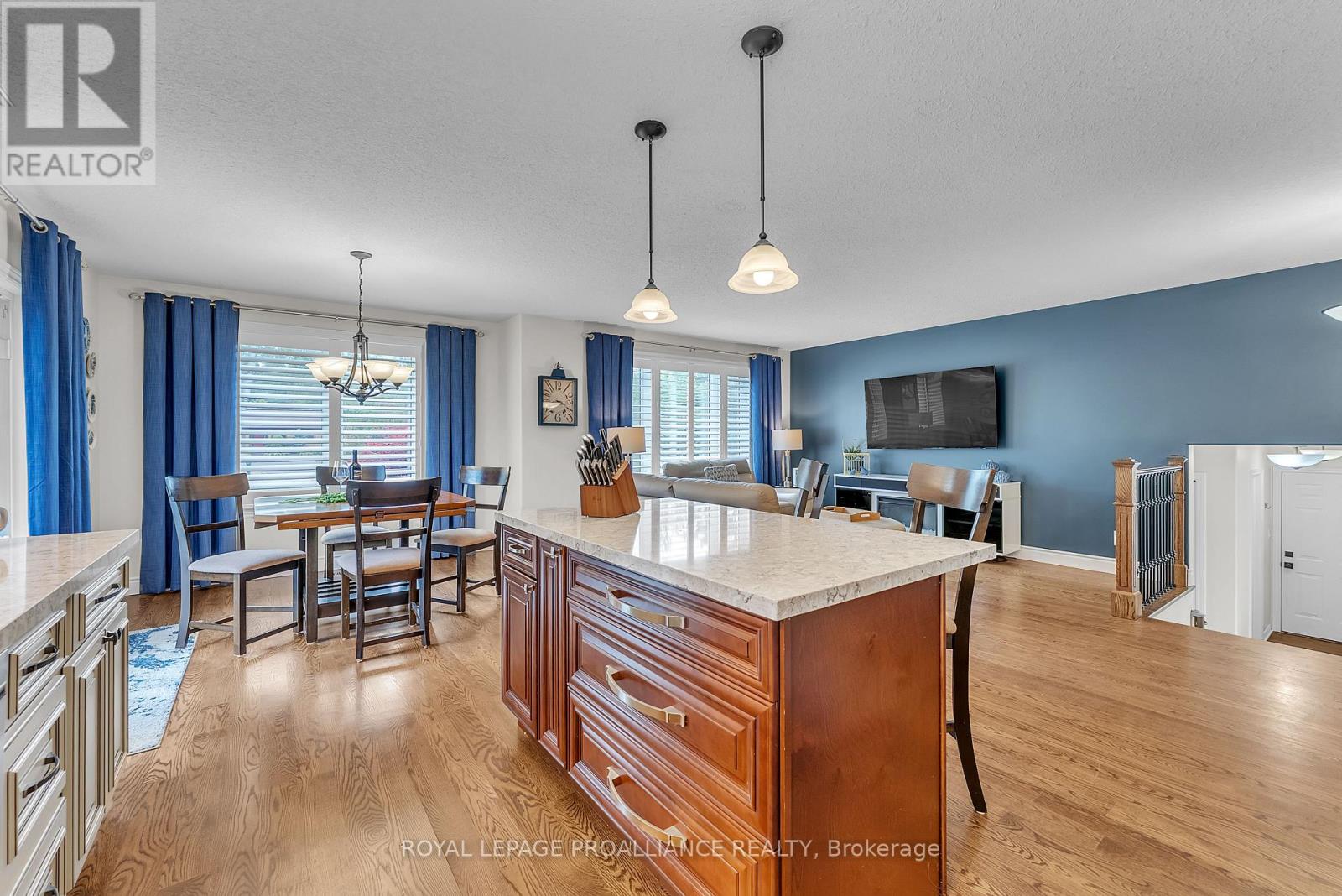 21859 Loyalist Parkway, Quinte West, Ontario  K0K 1L0 - Photo 20 - X12484536