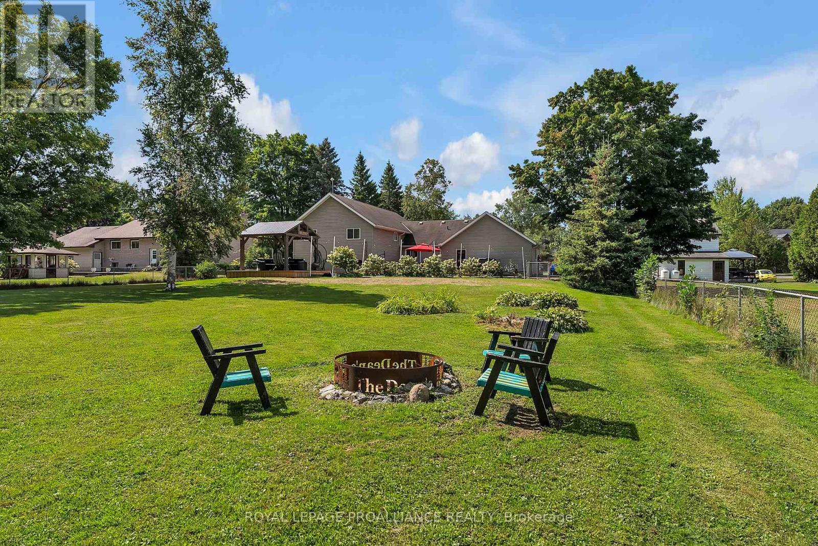 21859 Loyalist Parkway, Quinte West, Ontario  K0K 1L0 - Photo 39 - X12484536