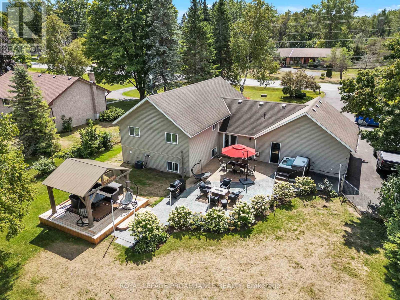 21859 Loyalist Parkway, Quinte West, Ontario  K0K 1L0 - Photo 45 - X12484536