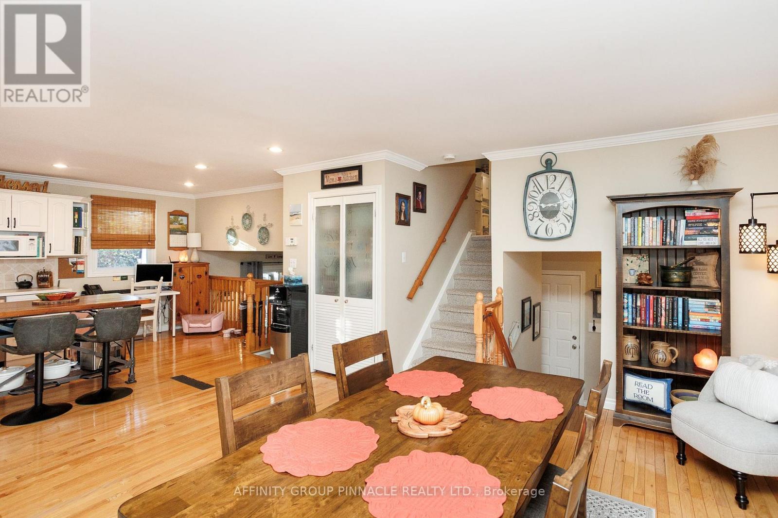 3 Edwin Street, Kawartha Lakes, Ontario  K9V 4X9 - Photo 14 - X12484552