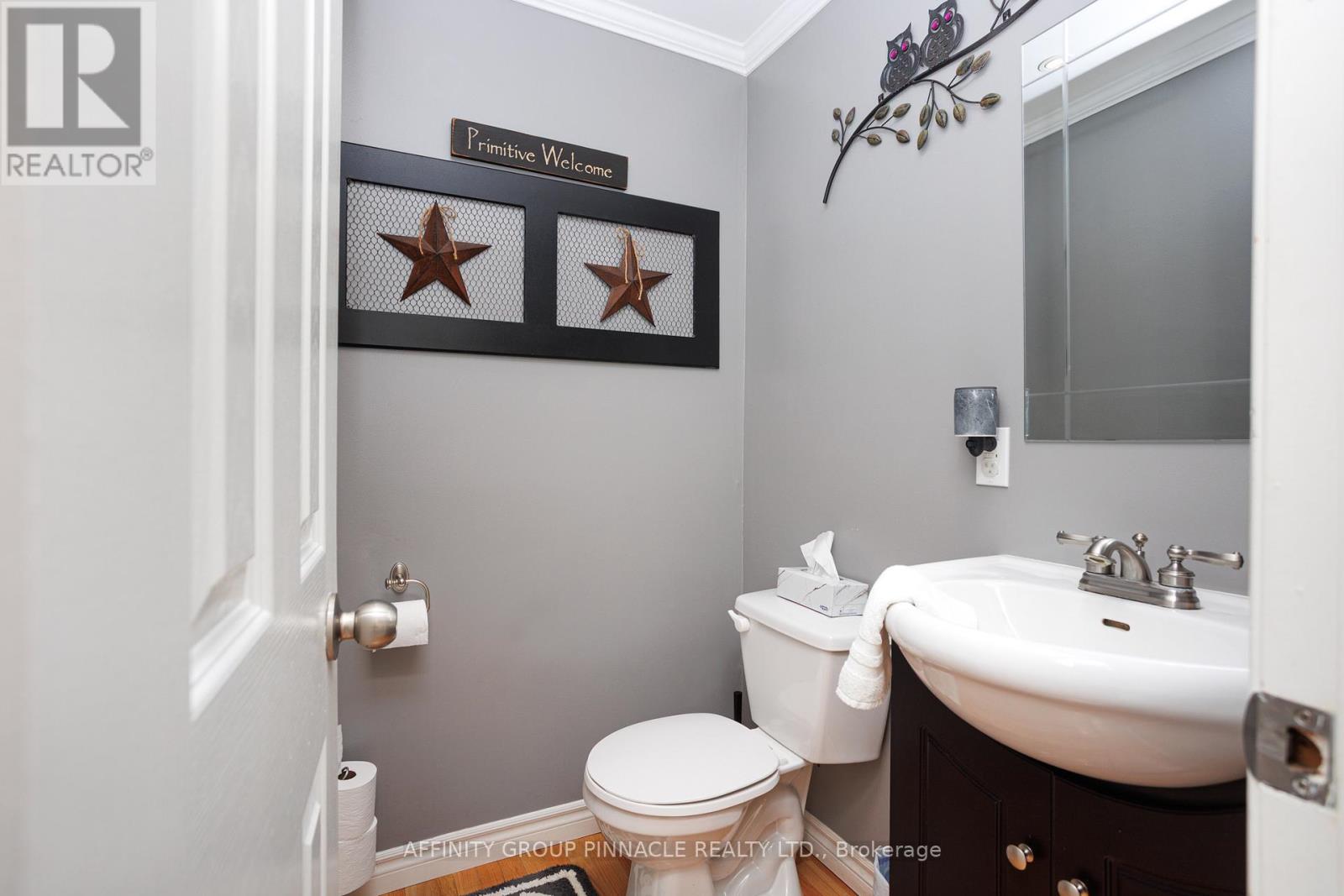 3 Edwin Street, Kawartha Lakes, Ontario  K9V 4X9 - Photo 25 - X12484552