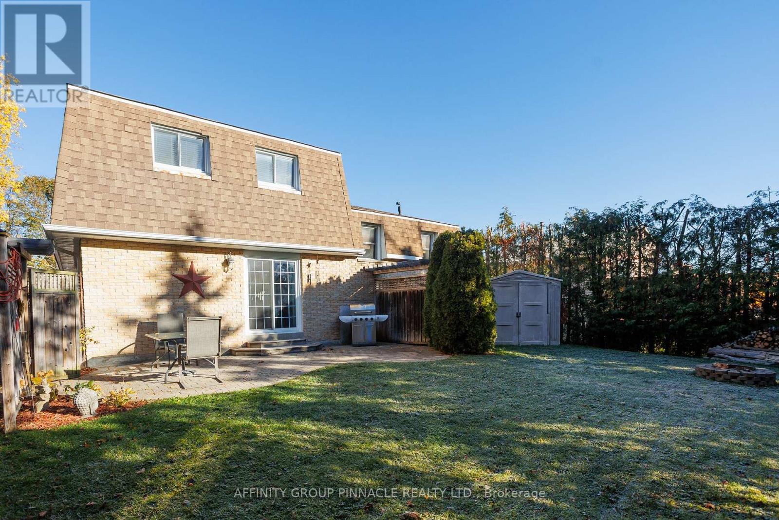 3 Edwin Street, Kawartha Lakes, Ontario  K9V 4X9 - Photo 5 - X12484552