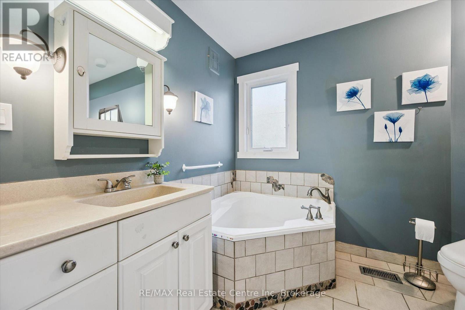 500 Watson Parkway S, Guelph, Ontario  N1L 0N9 - Photo 13 - X12484540