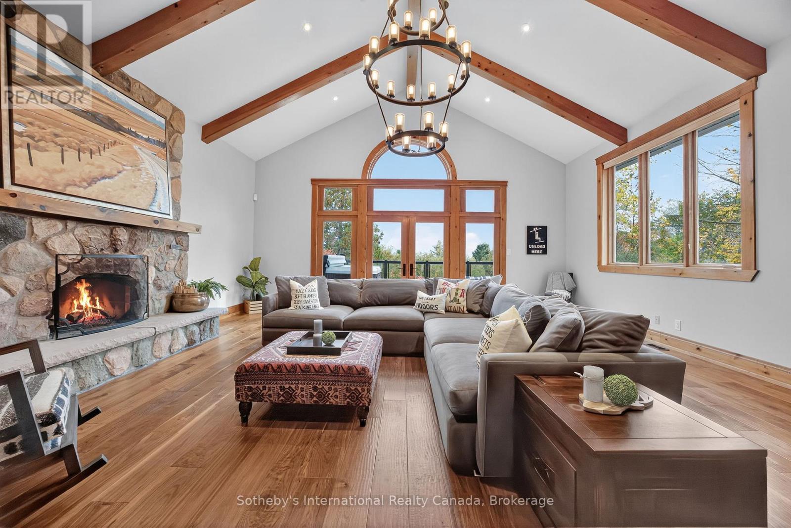112 Arrowhead Crescent, Blue Mountains, Ontario  L9Y 0R9 - Photo 14 - X12484560