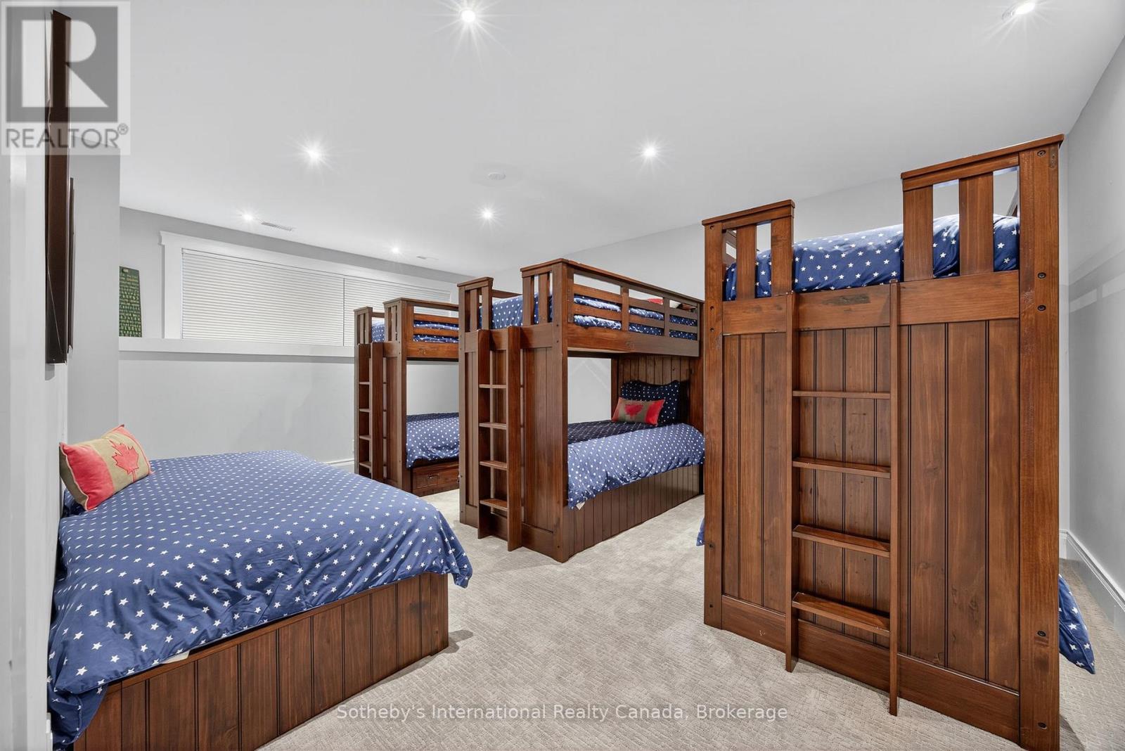 112 Arrowhead Crescent, Blue Mountains, Ontario  L9Y 0R9 - Photo 40 - X12484560