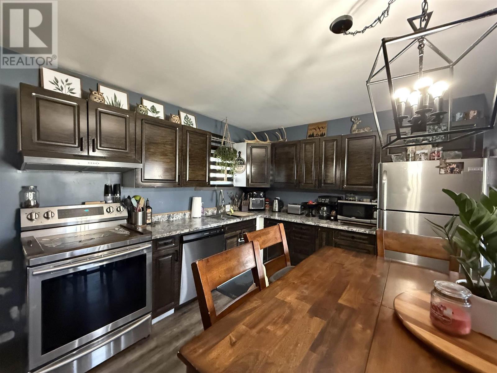 215 Des Sapins, Dubreuilville, Ontario  P0S 1B0 - Photo 9 - SM253086