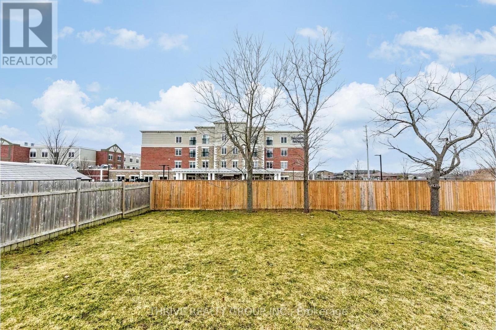 1043 Oakcrossing Gate, London North, Ontario  N6H 0E9 - Photo 23 - X12484480