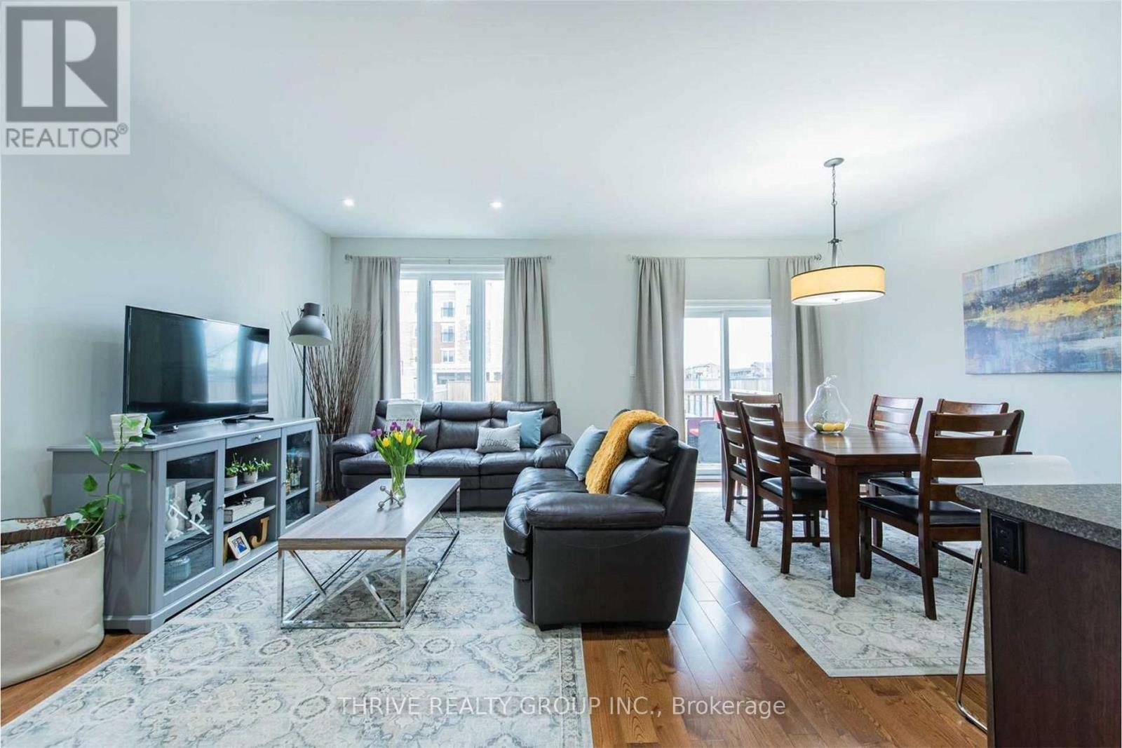 1043 Oakcrossing Gate, London North, Ontario  N6H 0E9 - Photo 7 - X12484480