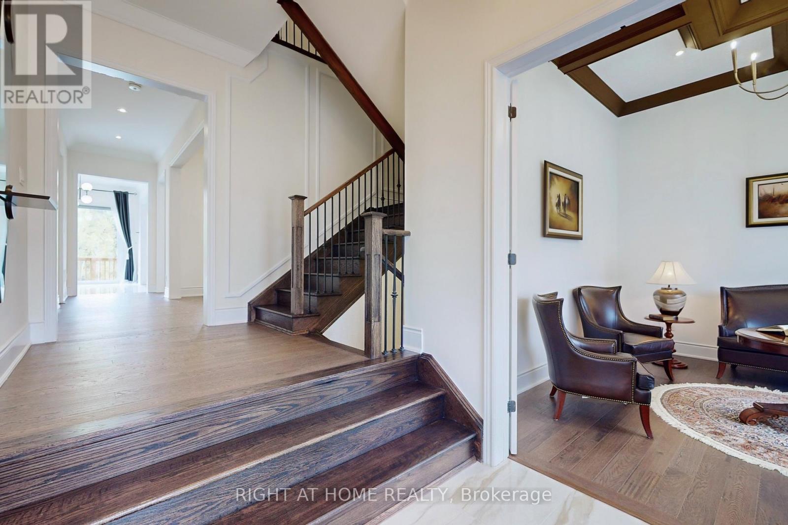 216 Sunset Vista Court E, Aurora, Ontario  L4G 3Y1 - Photo 16 - N12484433