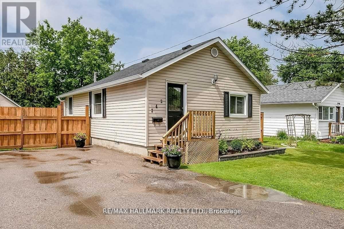 242 PINE BEACH DRIVE, Georgina, Ontario