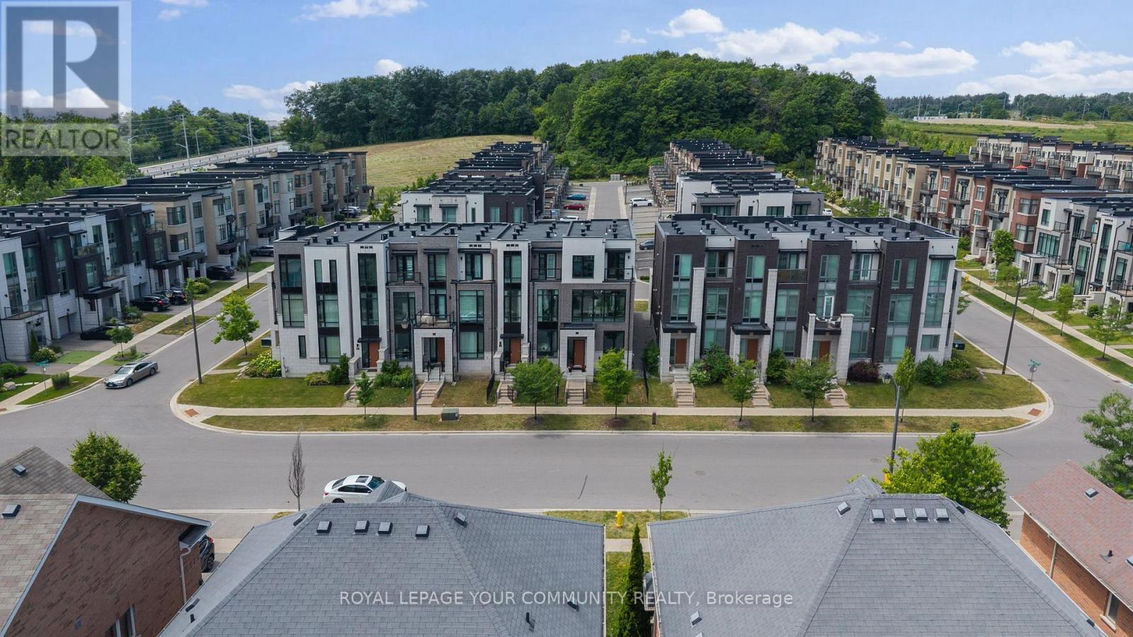 40 Crimson Forest Drive, Vaughan, Ontario  L6A 4C4 - Photo 33 - N12484467