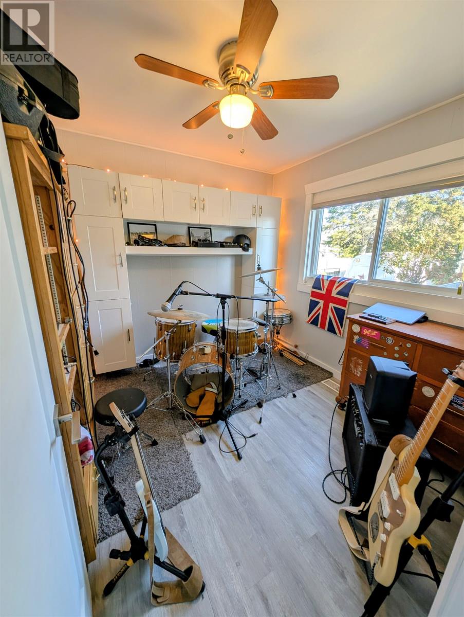 934 Alexandra St, Thunder Bay, Ontario  P7C 3G4 - Photo 10 - TB253328