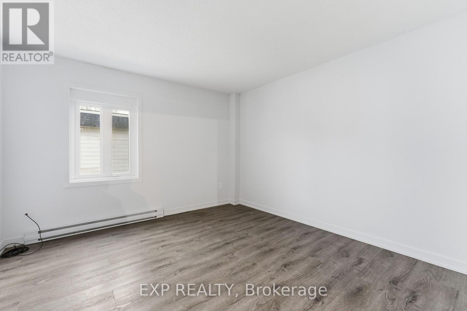 202 - 261 Longueuil Street, Champlain, Ontario  K0B 1K0 - Photo 7 - X12484493