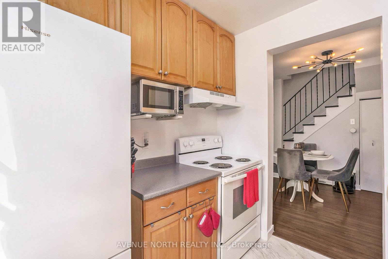 104 - 15a Woodvale Green, Ottawa, Ontario  K2G 4H1 - Photo 13 - X12484507
