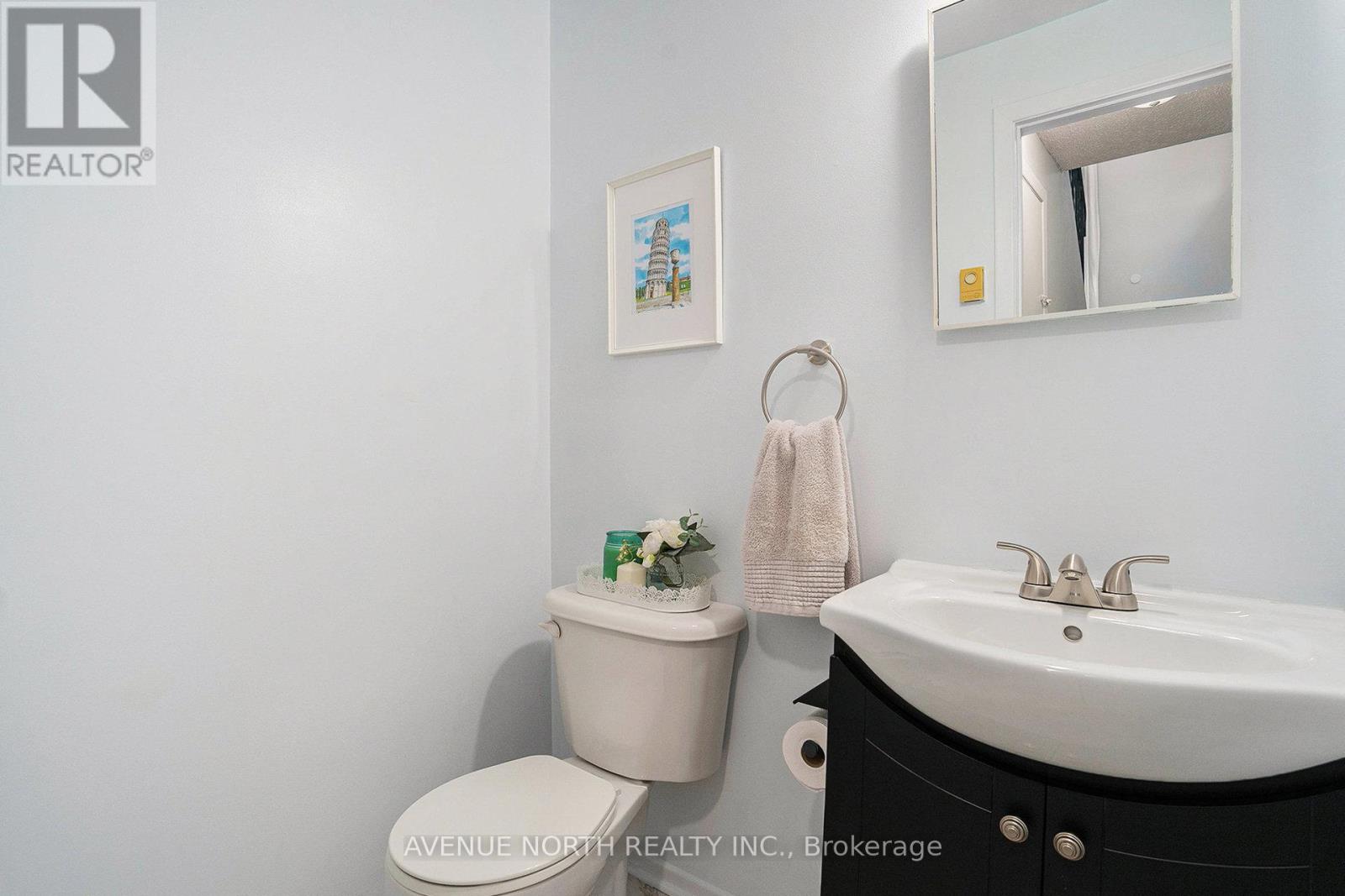 104 - 15a Woodvale Green, Ottawa, Ontario  K2G 4H1 - Photo 14 - X12484507