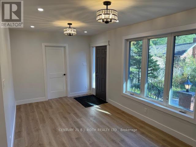 86 Doran Road, Springwater (Midhurst), Ontario  L0L 1X0 - Photo 3 - S12484451
