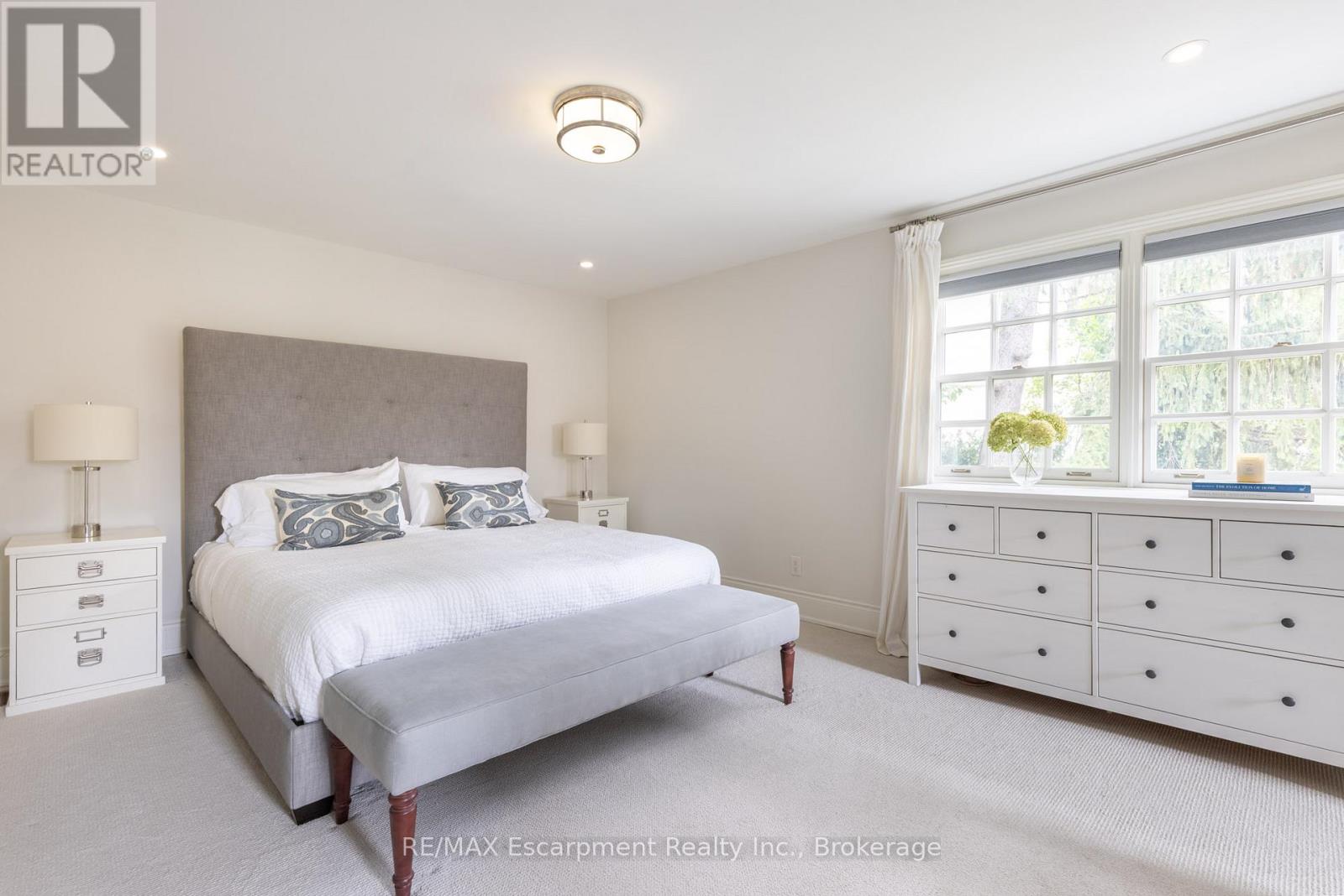 212 King Street, Oakville, Ontario  L6J 1B5 - Photo 18 - W12484476