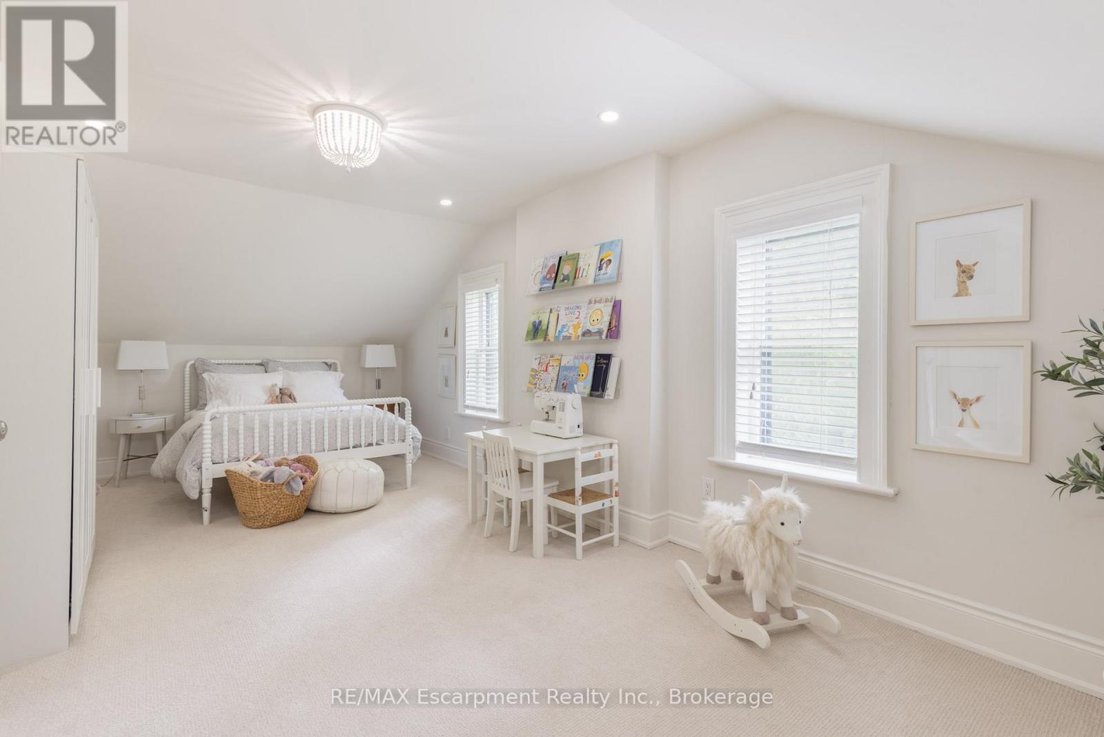 212 King Street, Oakville, Ontario  L6J 1B5 - Photo 21 - W12484476