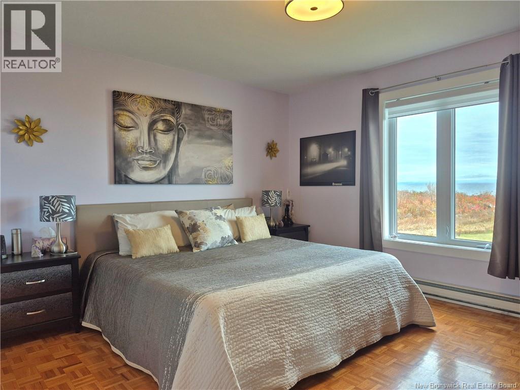 615 Rue Principale, Pointe-Verte, New Brunswick  E8J 2P7 - Photo 20 - NB129093