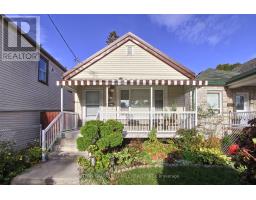 32 FLORENCE CRESCENT, Toronto, Ontario