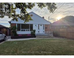 54 GARSIDE CRESCENT, Toronto, Ontario