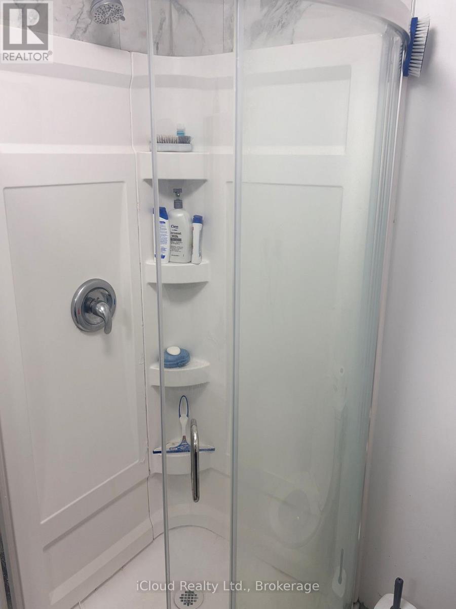 182 - 6448 Finch Avenue W, Toronto, Ontario  M9V 1T4 - Photo 17 - W12484429