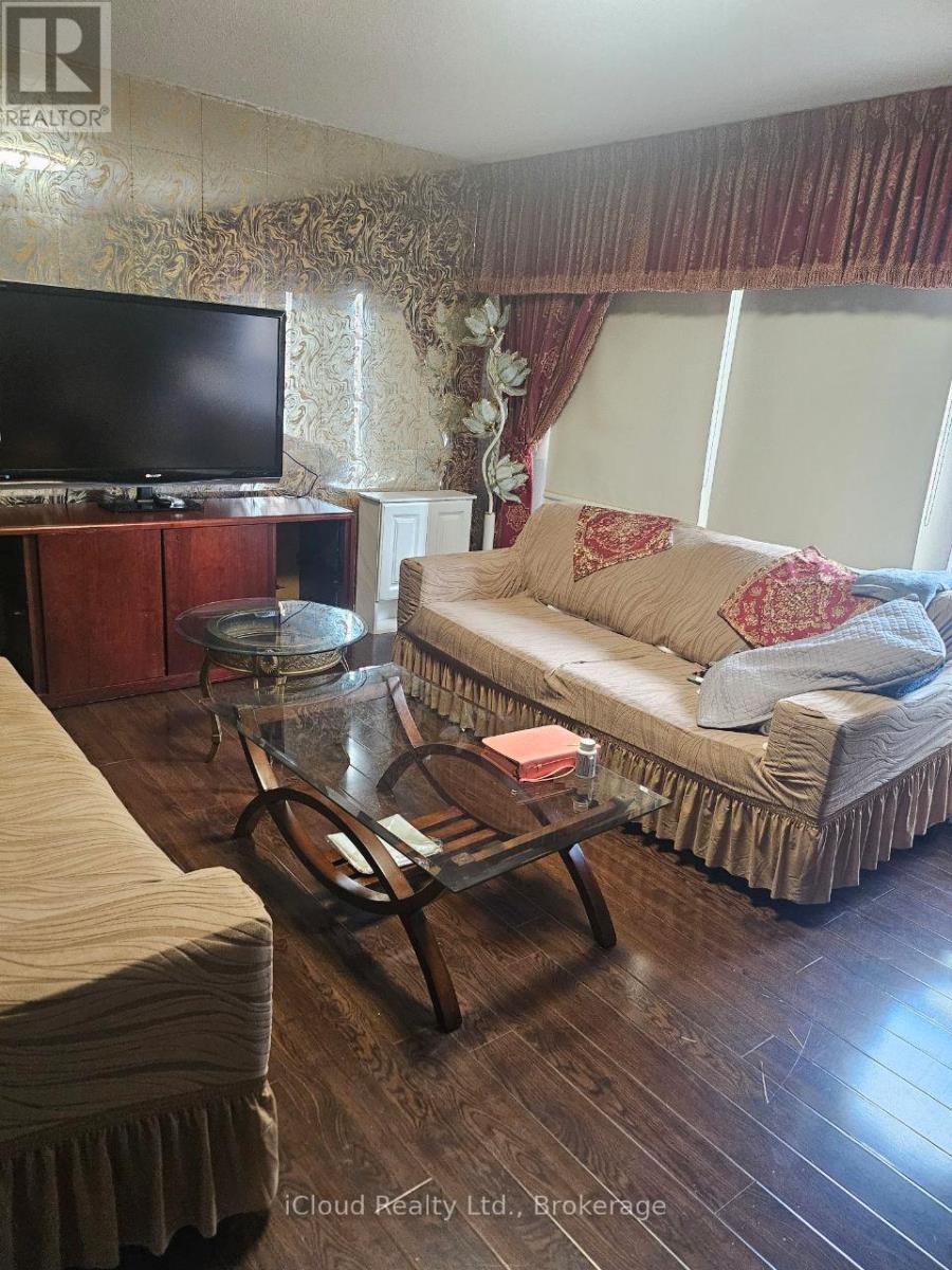 182 - 6448 Finch Avenue W, Toronto, Ontario  M9V 1T4 - Photo 2 - W12484429