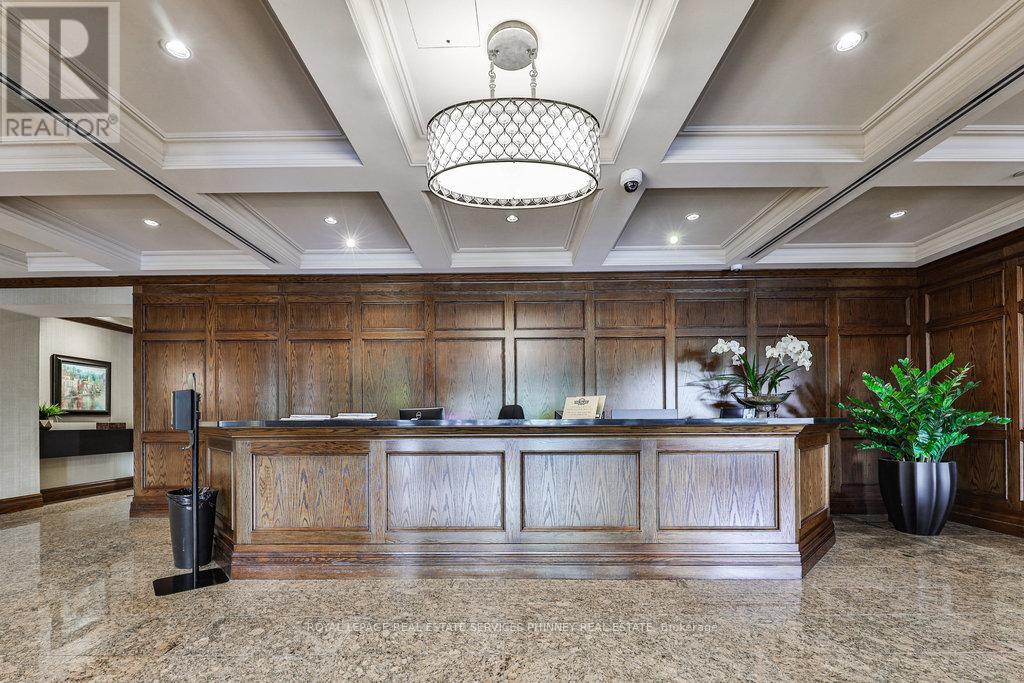 807 - 1900 The Collegeway, Mississauga, Ontario  L5L 5Y8 - Photo 2 - W12484456