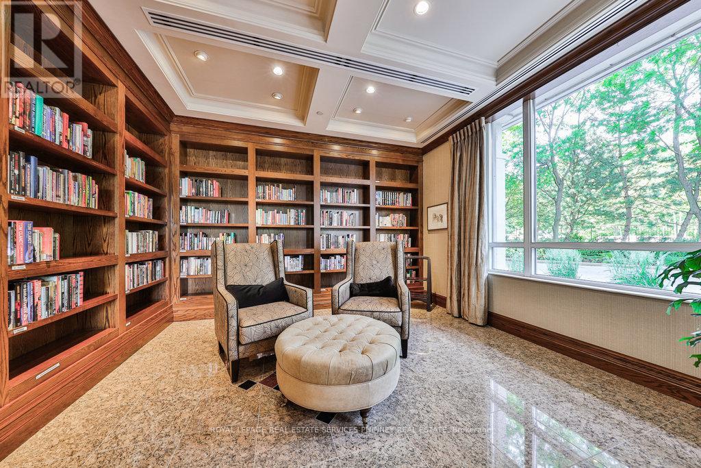 807 - 1900 The Collegeway, Mississauga, Ontario  L5L 5Y8 - Photo 4 - W12484456