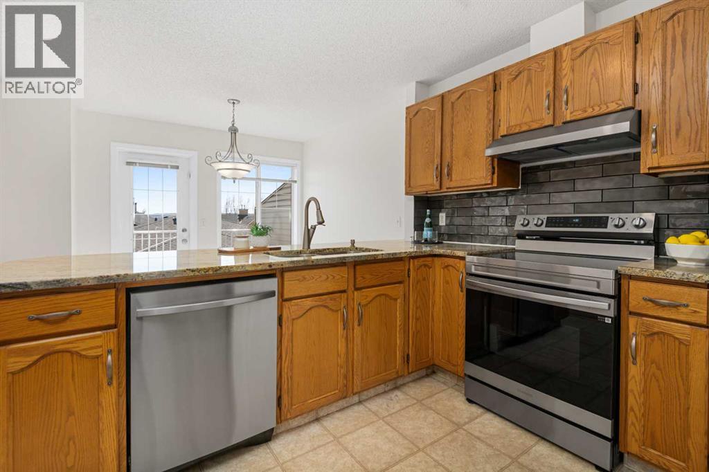 Property at 108 Hidden Creek Rise NW image 4