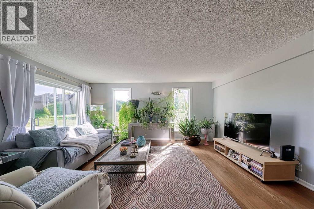 260044 Bearspaw Road, Rural Rocky View County, Alberta  T3R 1H4 - Photo 13 - A2258908