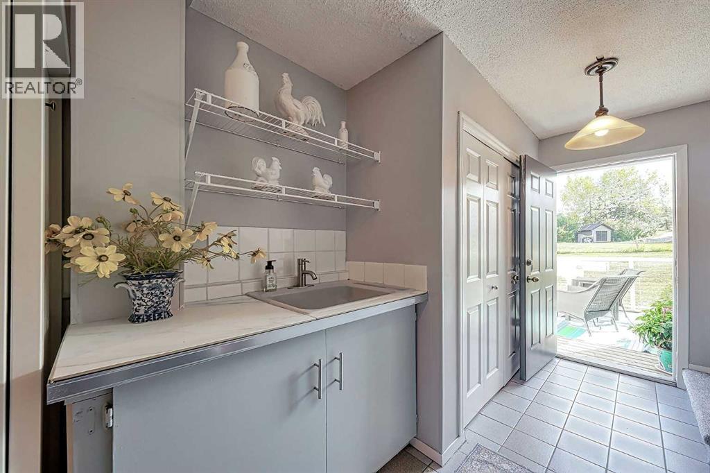 260044 Bearspaw Road, Rural Rocky View County, Alberta  T3R 1H4 - Photo 20 - A2258908