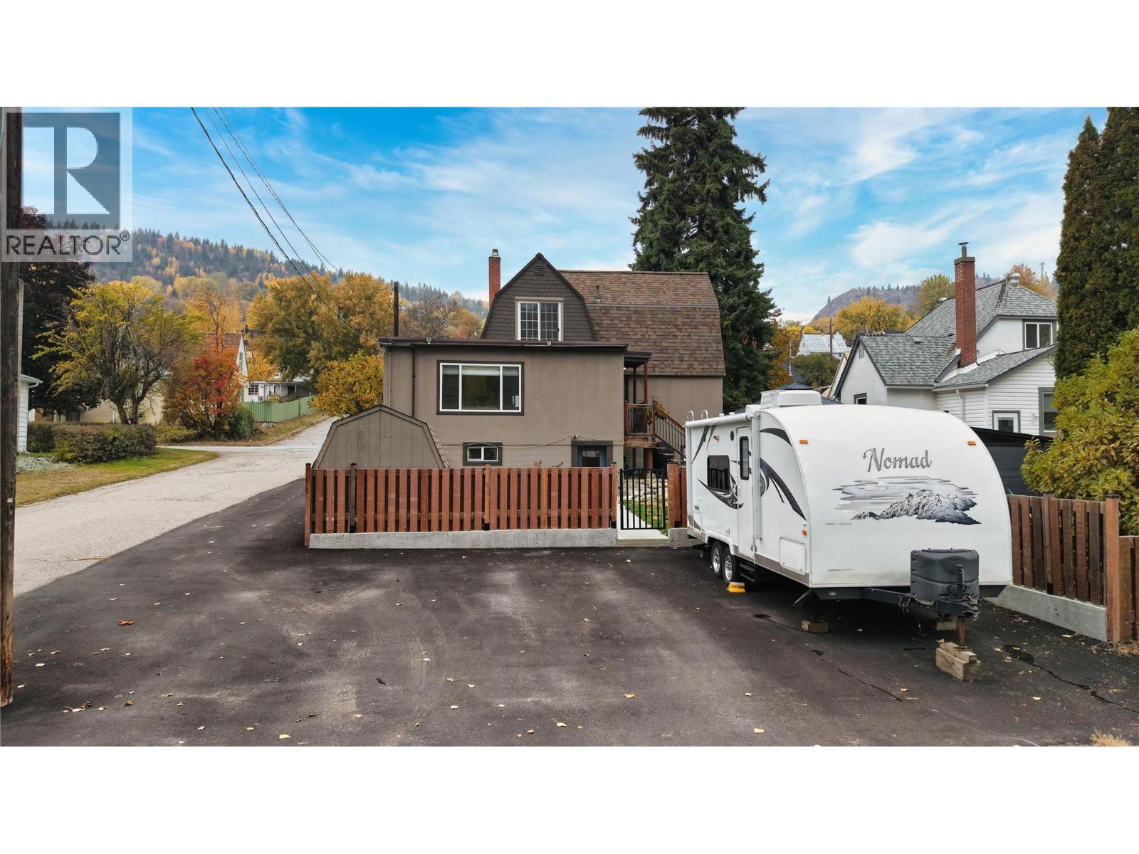 698 Kipling Street, Warfield, British Columbia  V1R 2A2 - Photo 49 - 10366768