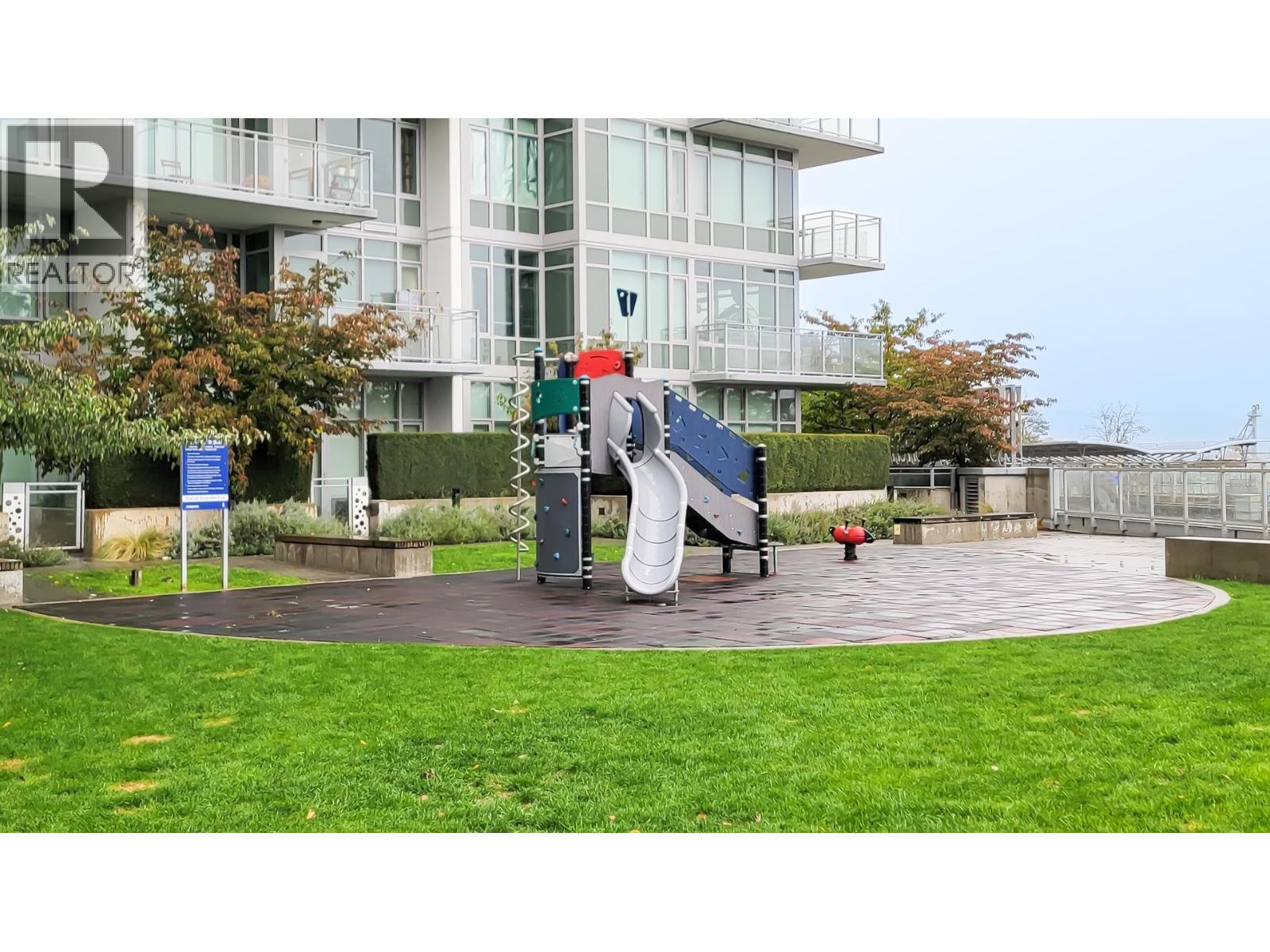 2101 258 Nelson's Court, New Westminster, British Columbia  V3L 0J9 - Photo 13 - R3062049