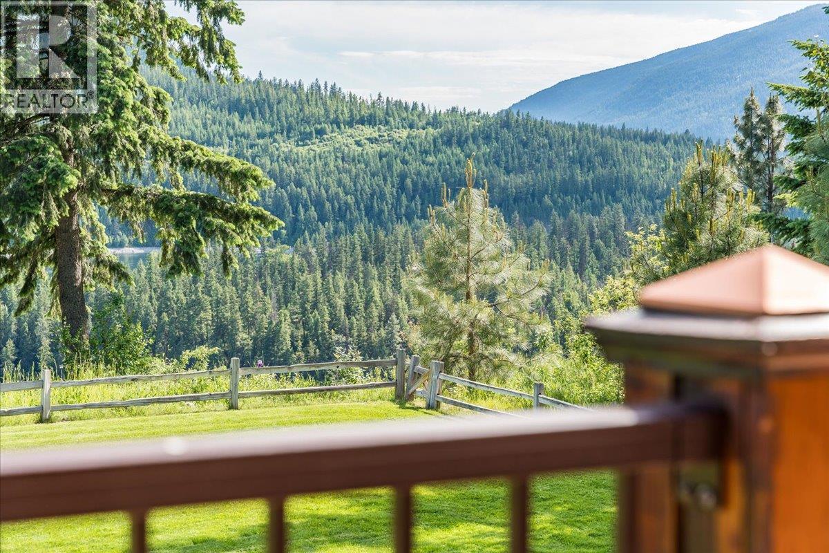 3802 Aaron Road, Nelson, British Columbia  V1L 4H2 - Photo 73 - 10352158