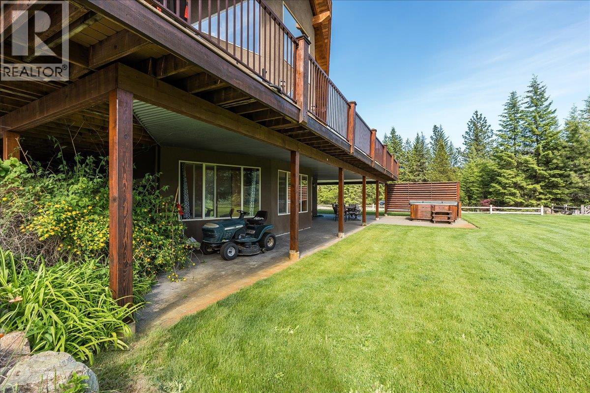 3802 Aaron Road, Nelson, British Columbia  V1L 4H2 - Photo 11 - 10352158